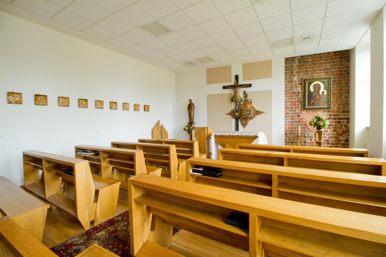 Dom Notre Dame Bed and Breakfast Breslavia Esterno foto