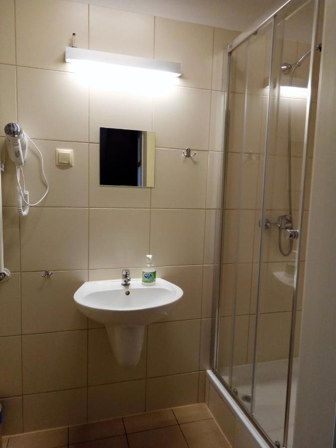 Dom Notre Dame Bed and Breakfast Breslavia Esterno foto